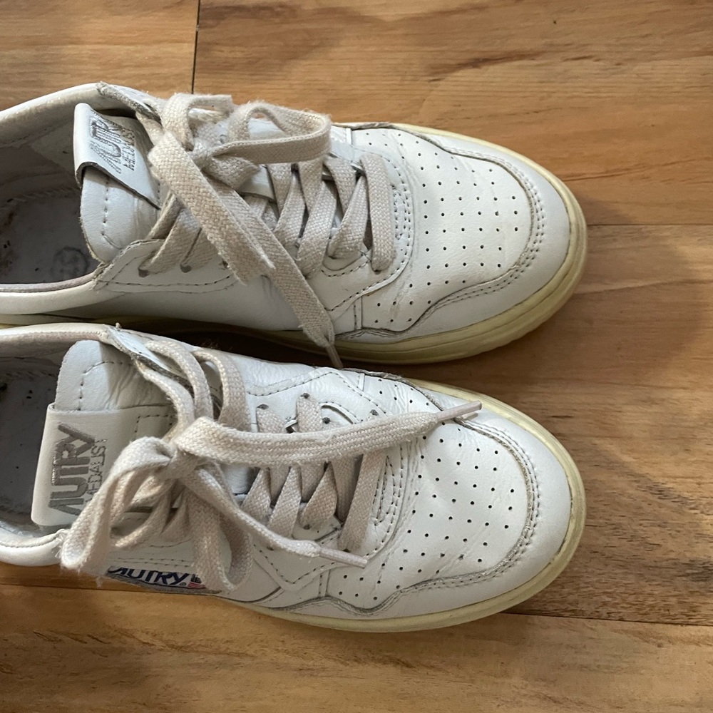 Autry sneakers